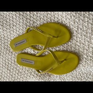 Burberry size 39 Lime Green Summer Sandals